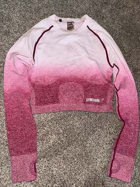 Pink ombré gymshark set long sleeve workout top and...
